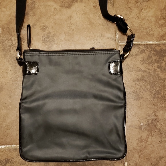 Victoria secret crossbody - Picture 2 of 2